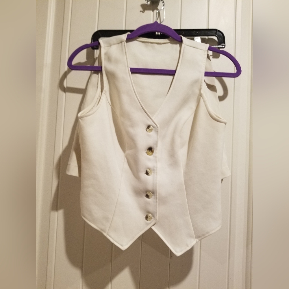 Ivory Skort And Vest